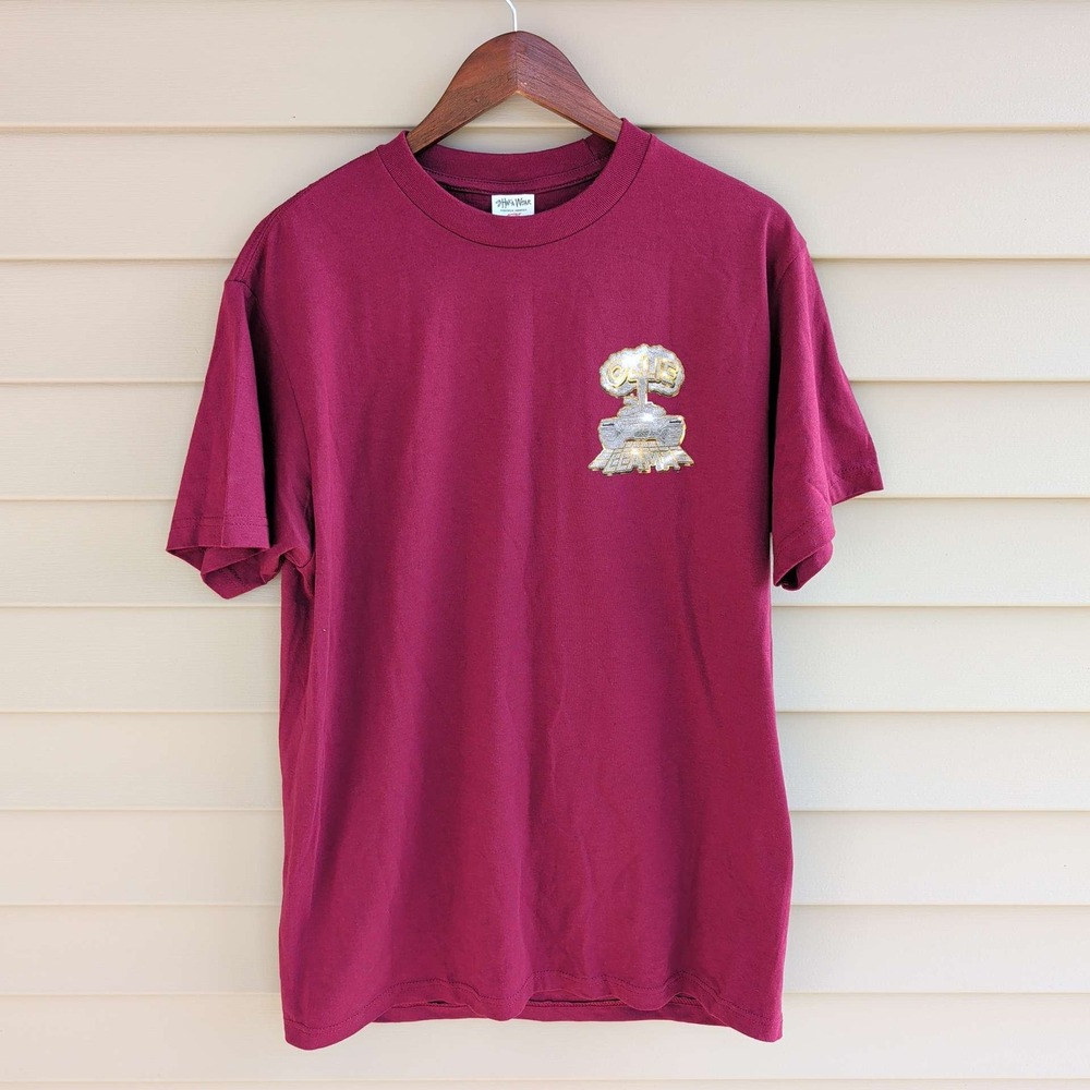 Shaka Wear Graphic T-Shirt Mens Large Burgundy Metallic Tank Ollie Elama Tee
